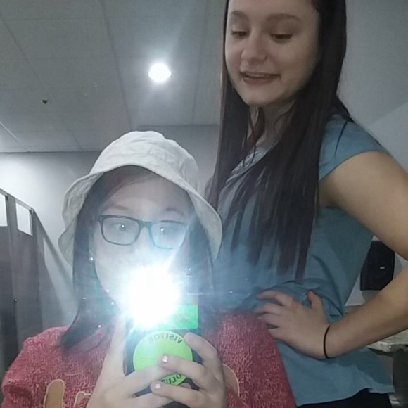chloec2518